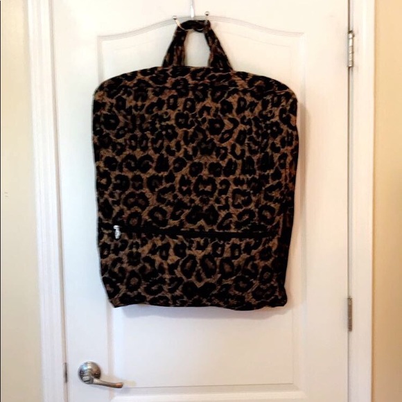 3 pc travel set by Isabella’s Journey in leopard - Picture 4 of 5